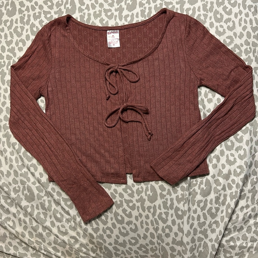 Crop top, tie up front